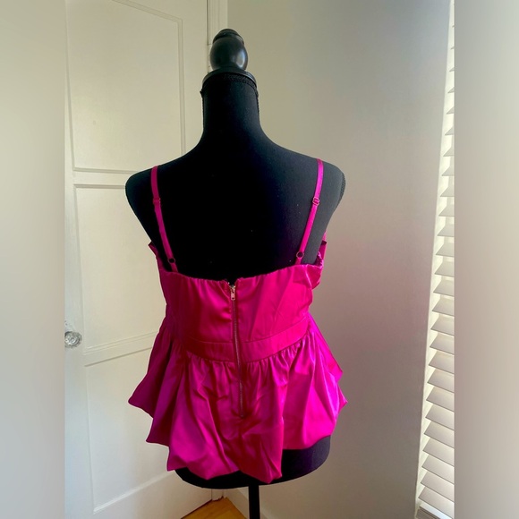 NWT - Thirty/Thirty LA - Pleated Ruffle Pink Top - Picture 2 of 2